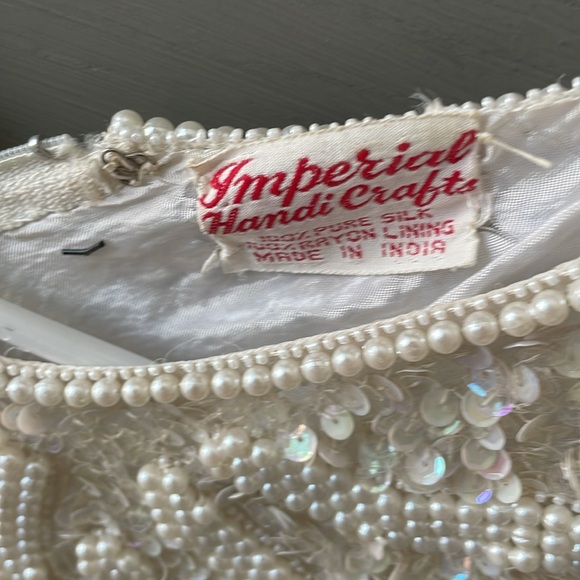 Vintage silk iridescent , beaded sequence, top size small - Picture 3 of 6